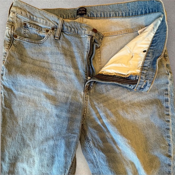 J. Crew High-Rise Flare Crop Jeans Distressed Denim Light Wash Size 34 - Picture 2 of 7